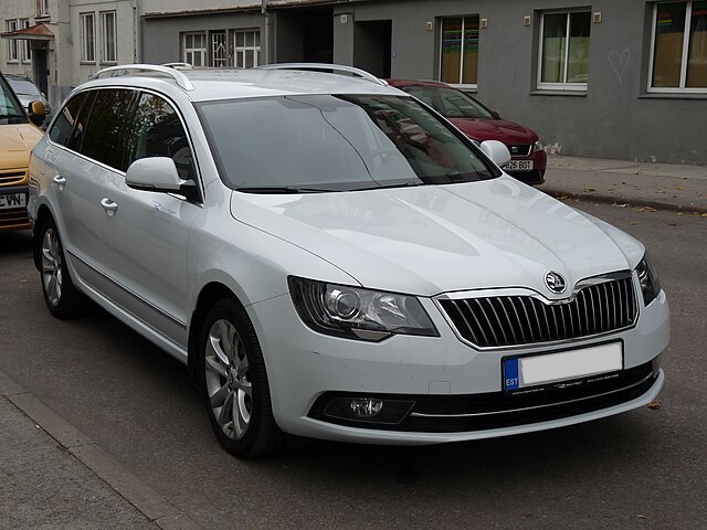 carte grise Skoda Superb